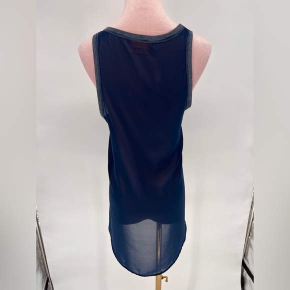 EUC Las Pepas High-Low Tank Top - Picture 5 of 10